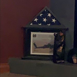 Meet your Posher, Robin & lori